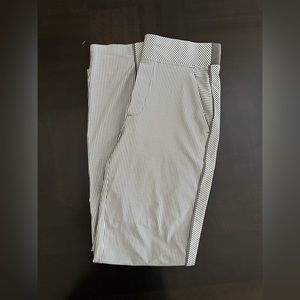 Athleta Textured Brooklyn Ankle Pant